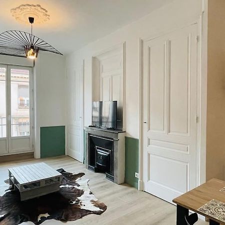 Appartement Renove Proche Du Parc De La Tete D'Or วีเลอร์บาน ภายนอก รูปภาพ