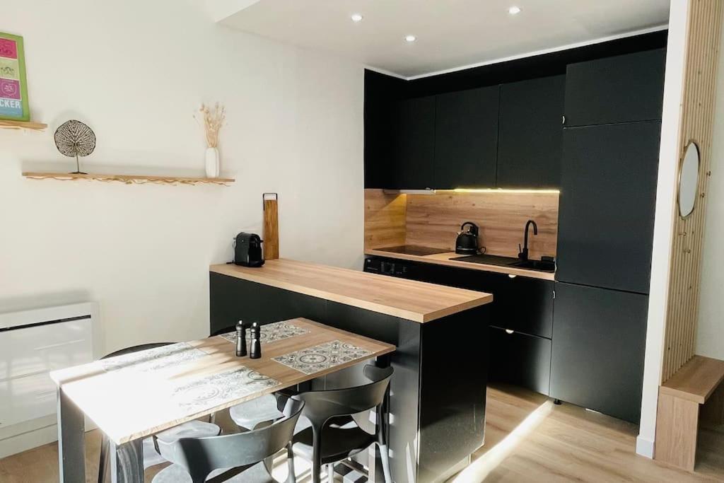 Appartement Renove Proche Du Parc De La Tete D'Or วีเลอร์บาน ภายนอก รูปภาพ